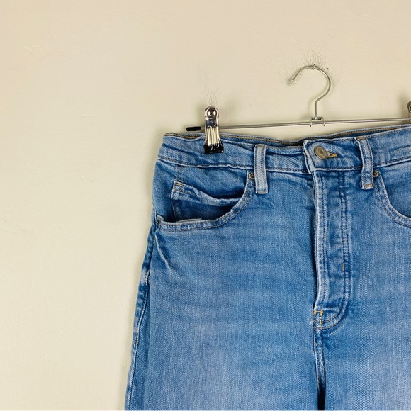 Old Navy Sky Hi Straight Extra High Rise Jeans - Picture 2 of 8